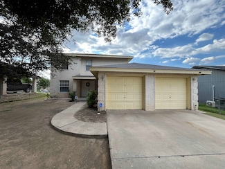 142 Salamanca Ave, Laredo, TX 78046