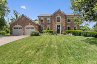 5725 Sovereign Dr, Cincinnati, OH 45241