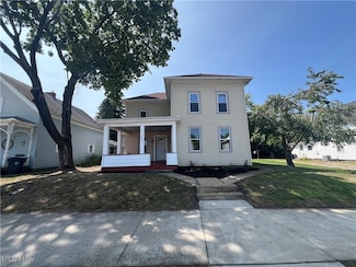 204 S Main St, Tuscarawas, OH 44643