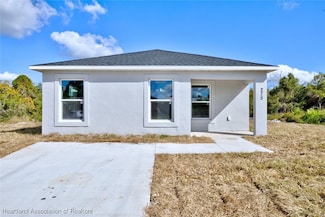 275 Cumquat Rd NW, Lake Placid, FL 33852