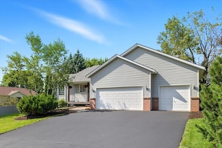 16371 Harmony Path, Lakeville, MN 55044
