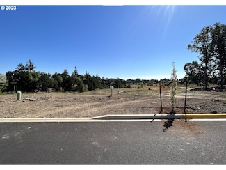 2894 NW Pinot Noir Dr Unit 21, McMinnville, OR 97128