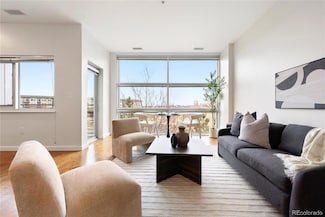 2958 Syracuse St Unit 306, Denver, CO 80238