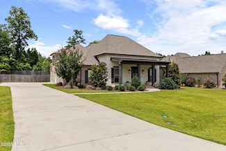 6282 Pinehill Dr, Meridian, MS 39305
