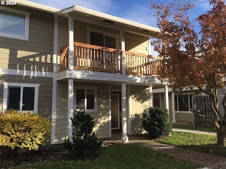 1706 Avalon Way Unit 30, Hood River, OR 97031