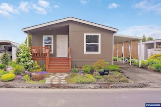 4454 Eden St SE, Salem, OR 97317