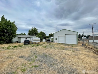 115 4th Ave SE, Soap Lake, WA 98851