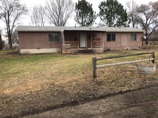 70004 Paul Smith Rd SW, Boardman, OR 97818