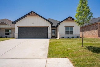 8408 Zayleigh Ln, Amarillo, TX 79110