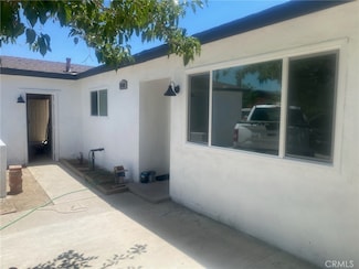 16581 Desert Sands Rd, Victorville, CA 92395