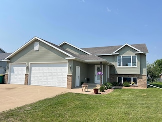 823 4th St NE, Byron, MN 55920