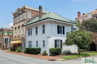 24 W Wayne St, Savannah, GA 31401