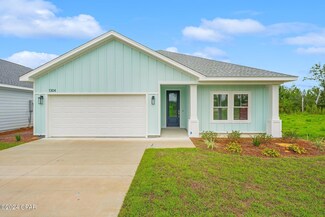 1304 W 30th St, Panama City, FL 32405