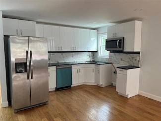 3710 Secor Ave, Bronx, NY 10466
