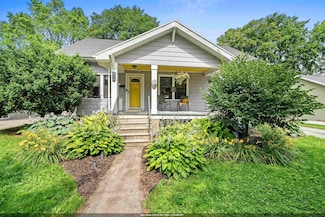 814 S Irwin Ave, Green Bay, WI 54301