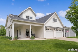 330 Terrace Point Cir, Muskegon, MI 49440