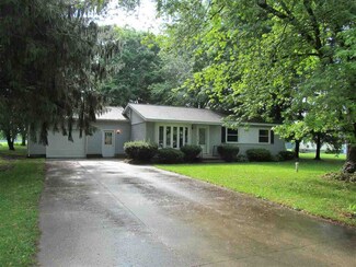 3461 S 800 E, Walkerton, IN 46574