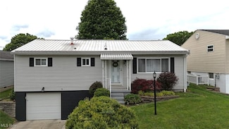 4211 Powell St, Parkersburg, WV 26104