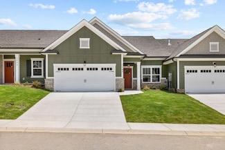 1563 Whisper Winds Ln, Ooltewah, TN 37363