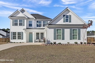 408 Gooseneck Ln, Sneads Ferry, NC 28460