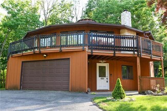 25 Lenape Trail, Mount Bethel, PA 18343
