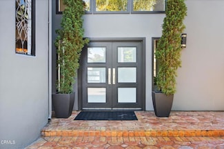 952 Peninsula St, Ventura, CA 93001