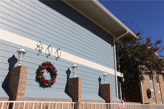 400 W 35th St Unit 202, Austin, TX 78705
