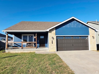 2512 Karen Ln, Junction City, KS 66441