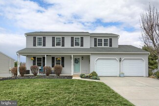 22 Sycamore Dr, Mechanicsburg, PA 17050