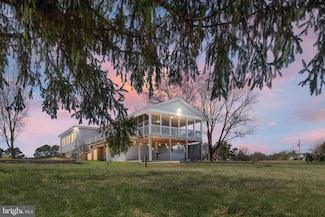 26 Lake Ct, Bumpass, VA 23024