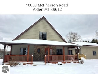 10039 Mcpherson Rd, Alden, MI 49612