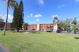 4206 Heron Way Unit 305, Bradenton, FL 34205
