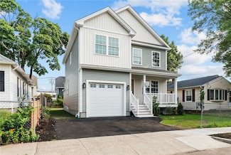 33 Riverview Ave, Pawtucket, RI 02860