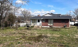 1120 Gilbert Ave, Saint Louis, MO 63119