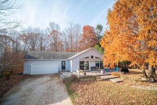 13200 Hopkins Forest Dr, Bear Lake, MI 49614