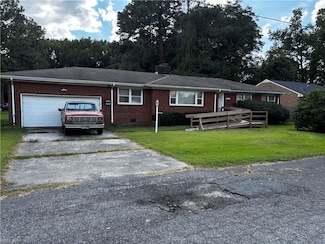 1510 Landsworth St, Chesapeake, VA 23324