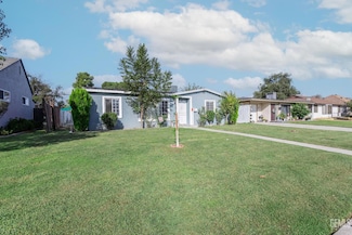 1317 Edna St, Bakersfield, CA 93304