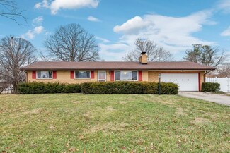 8318 Hendrickson Rd, Middletown, OH 45044