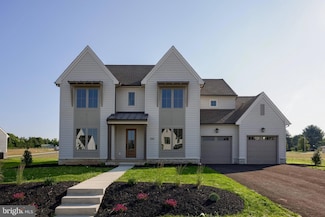 840 Wheatfield Ln, Lebanon, PA 17042