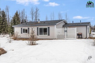 2442 Bradway Rd, North Pole, AK 99705