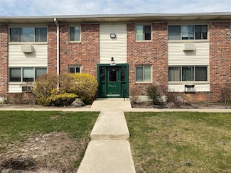2417 Union Blvd Unit 3B, Islip, NY 11751