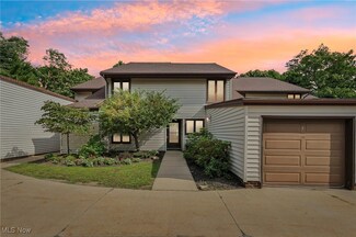 3424 Mayfield Rd, Cleveland Heights, OH 44118