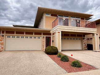 1021 W Pleasant St Unit 5, Portage, WI 53901