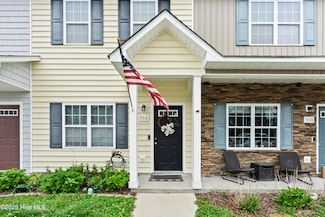502 Oyster Rock Ln, Sneads Ferry, NC 28460