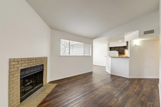7200 W T C Jester Blvd Unit 904, Houston, TX 77088