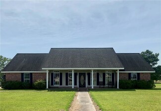 234 Sunset Dr, Kinder, LA 70648