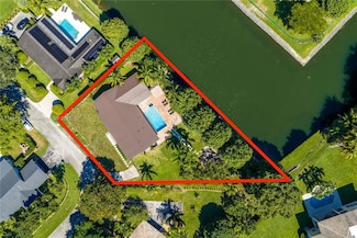 10945 SW 75th Ct, Miami, FL 33156