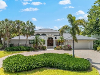 868 Siesta Key Cir, Sarasota, FL 34242