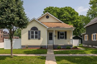1526 Liberty St, La Crosse, WI 54603