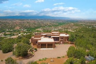 95 Lodge Trail, Santa Fe, NM 87506